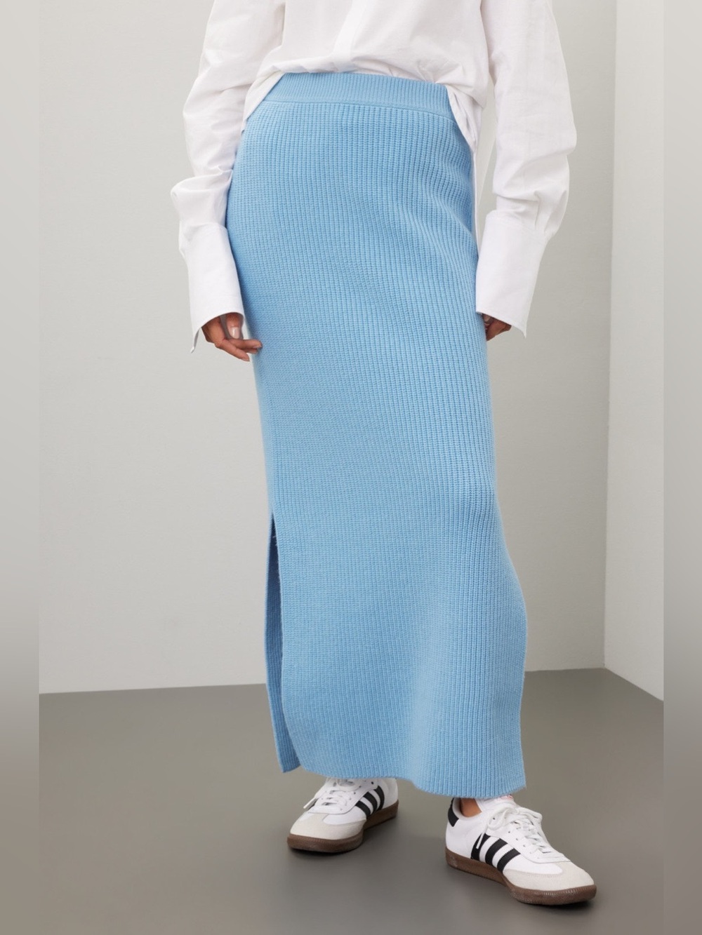 Light Blue Ribbed Knit Maxi Skirt